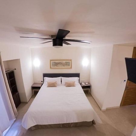 Hotel Siena Pénjamo 外观 照片