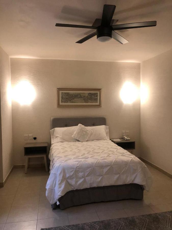 Hotel Siena Pénjamo 外观 照片