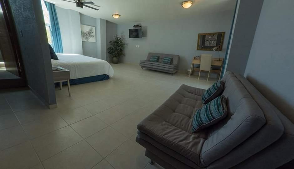 Hotel Siena Pénjamo 外观 照片
