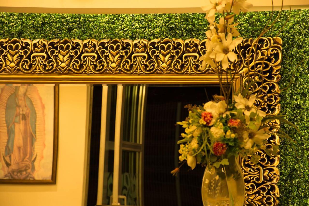 Hotel Siena Pénjamo 外观 照片