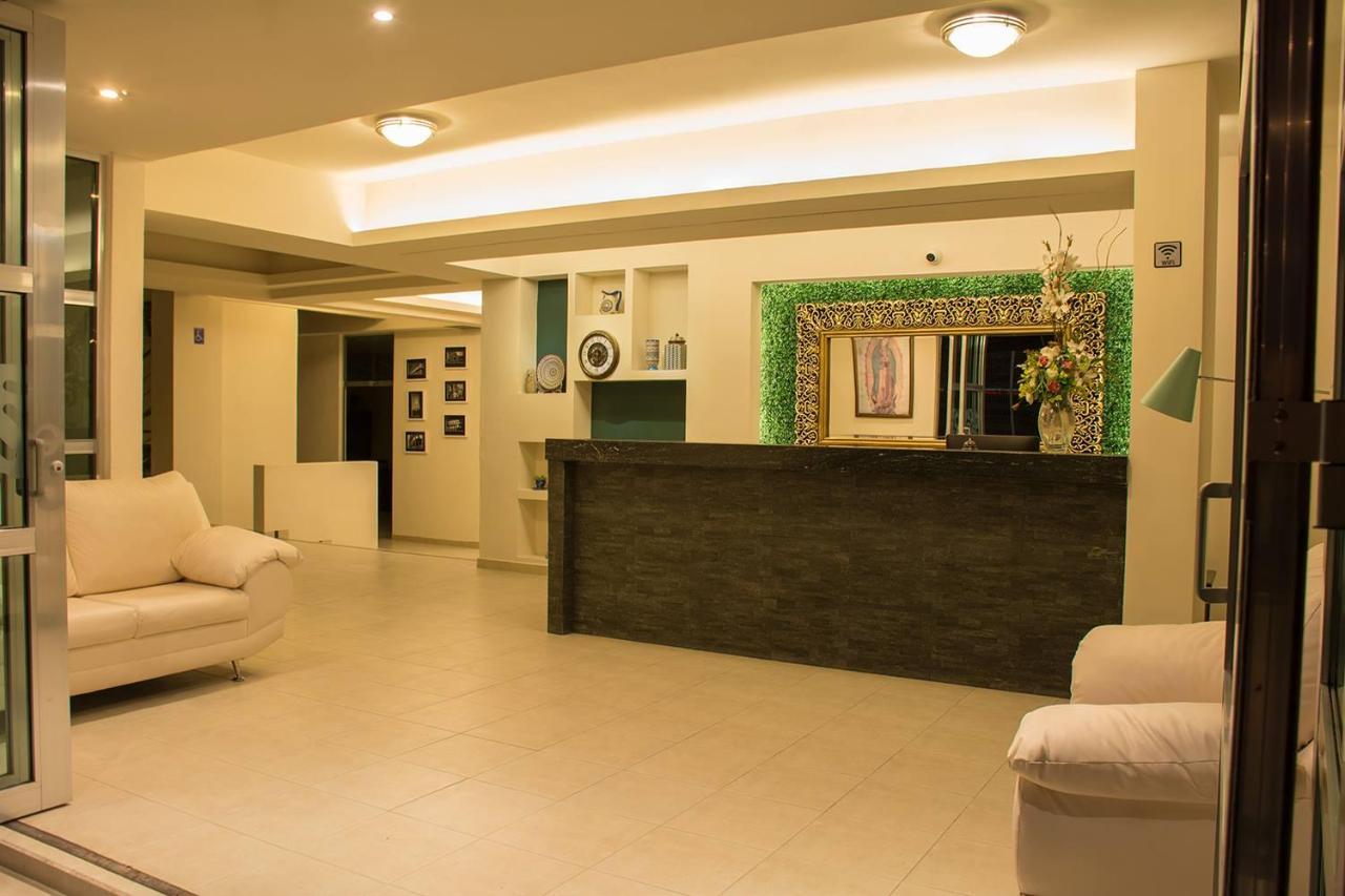 Hotel Siena Pénjamo 外观 照片